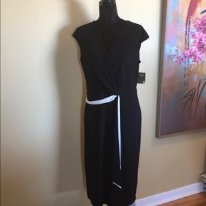 NWT Taylor Black & White Sleeveless Dress Sz. 14